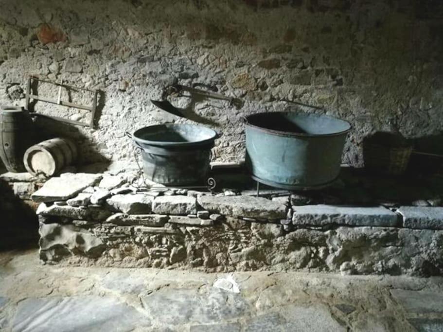 L'Antico Borgo, Un Mix Di Storia E Romanticismo Villa Lierna Exterior photo